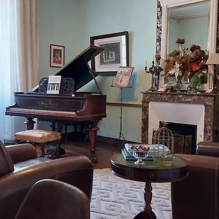 D'hotes Le Griffon 1855 3* Saint-Laurent-Des-Autels