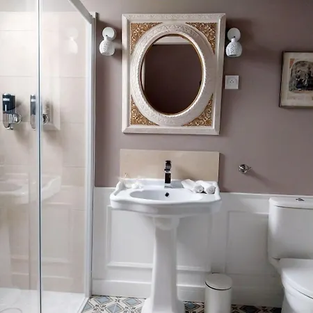 D'hotes Le Griffon 1855 3* Saint-Laurent-Des-Autels