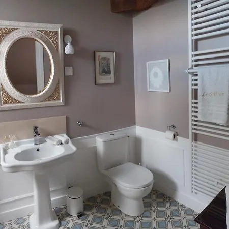 D'hotes Le Griffon 1855 Saint-Laurent-Des-Autels