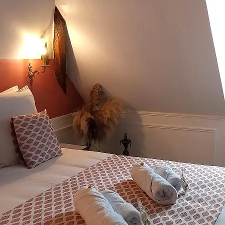 D'hotes Le Griffon 1855 3* Saint-Laurent-Des-Autels