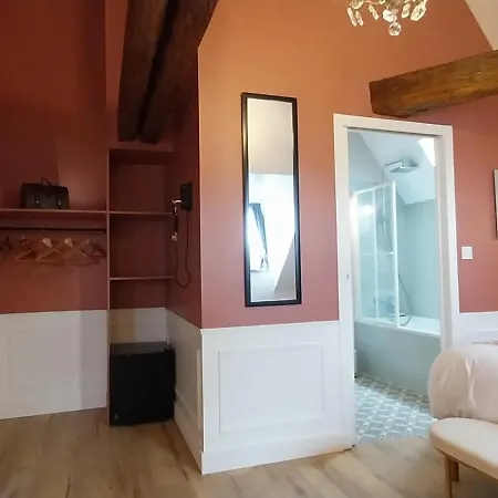 D'hotes Le Griffon 1855 게스트하우스