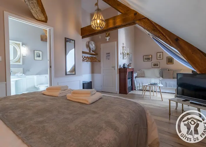 D'hotes Le Griffon 1855 Saint-Laurent-Des-Autels